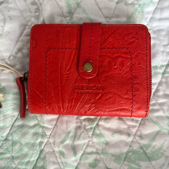 American Leather Tooled Colorado Wallet - Picture 5 of 5